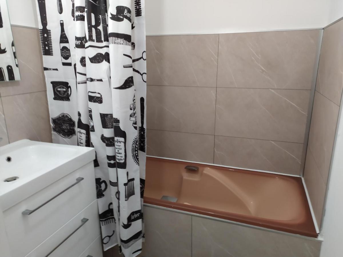 Wilton Apartman Dinan Kültér fotó